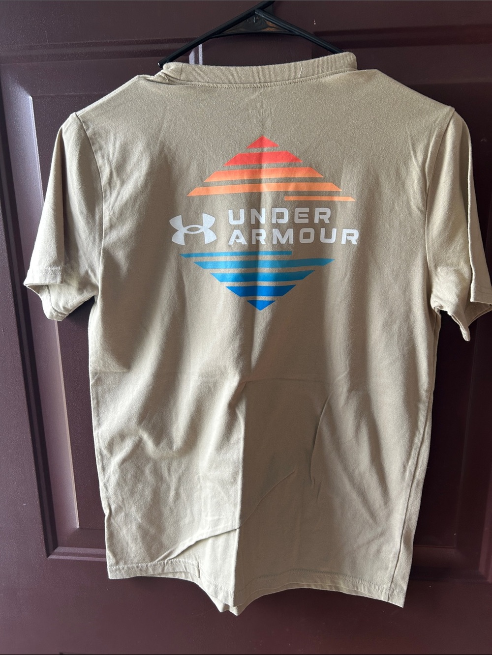Under Armour Kids Short Sleeve Tee in Tan NWOT